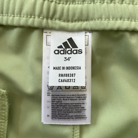 Adidas Shorts - Picture 3 of 4